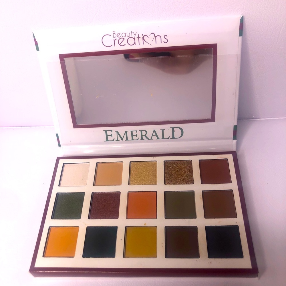 Beauty creations emerald palette